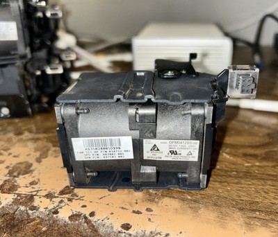 Delta GFM0412SS-SM cooling fan for HP DL360 G8 Server - Works!