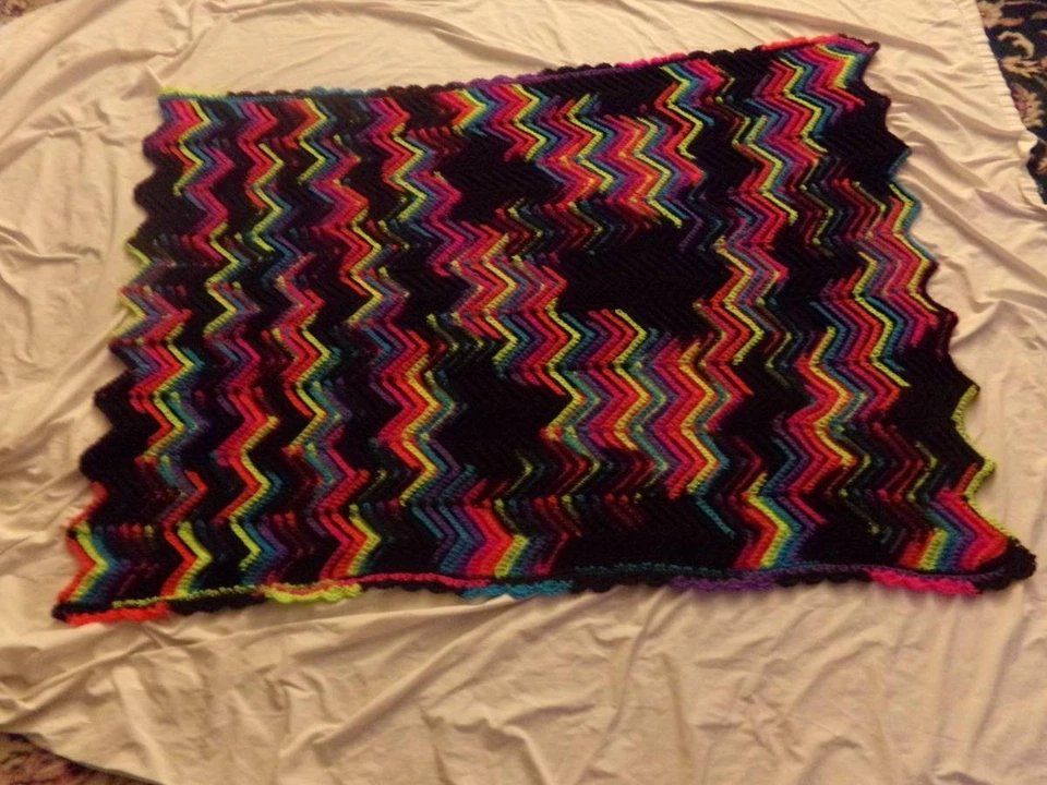 NEW HANDMADE crochet ripple Afghan blanket variegated "Neon" - Image 2 of 2