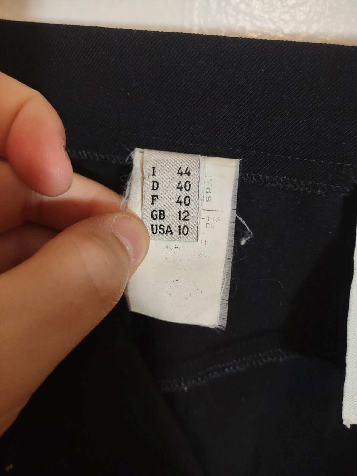 10 Pantaloni Moschino Economici E Chic Nero Carriera Designer Italia