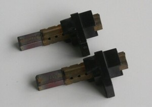 Kohlebürsten Motor Staubsauger 11 x 6,5 mm mit Halter A07