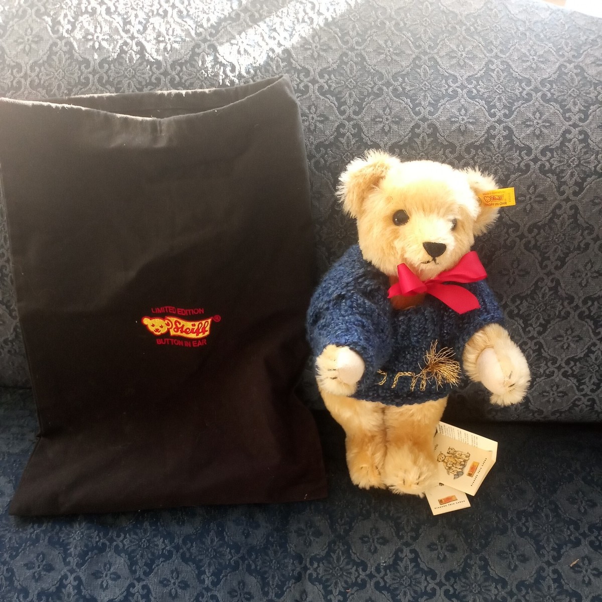 Menswear Supreme Steiff Bear Supreme Bear Box Logo Supreme STEIFF