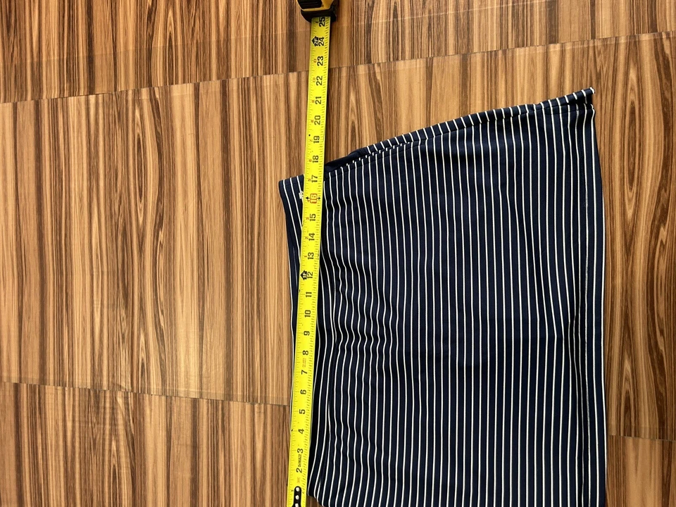 Falda corta IZOD Golf para mujer azul a rayas talla grande Foto 4 de 4