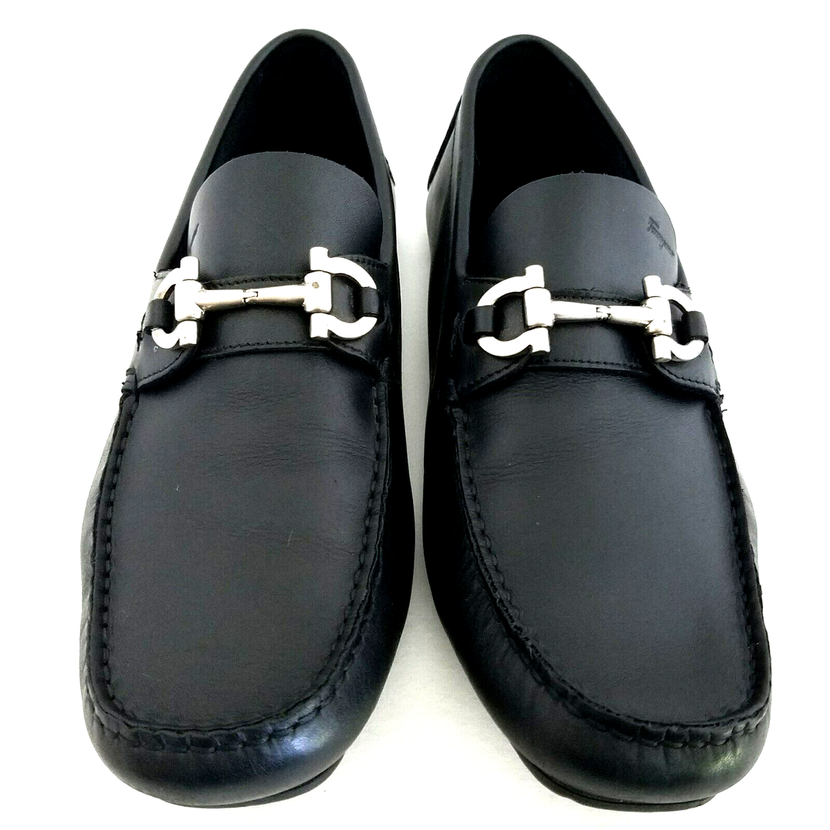 【関税込み】Ferragamo ブラック Gancini Ornament スリッポン SALVATORE FERRAGAMO Driver Gancini Ornament Black Mens US