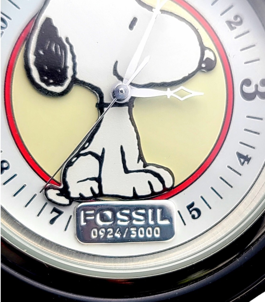 売れ筋新商品 3000点限定 スヌーピー fossil 懐中時計 リミテッド