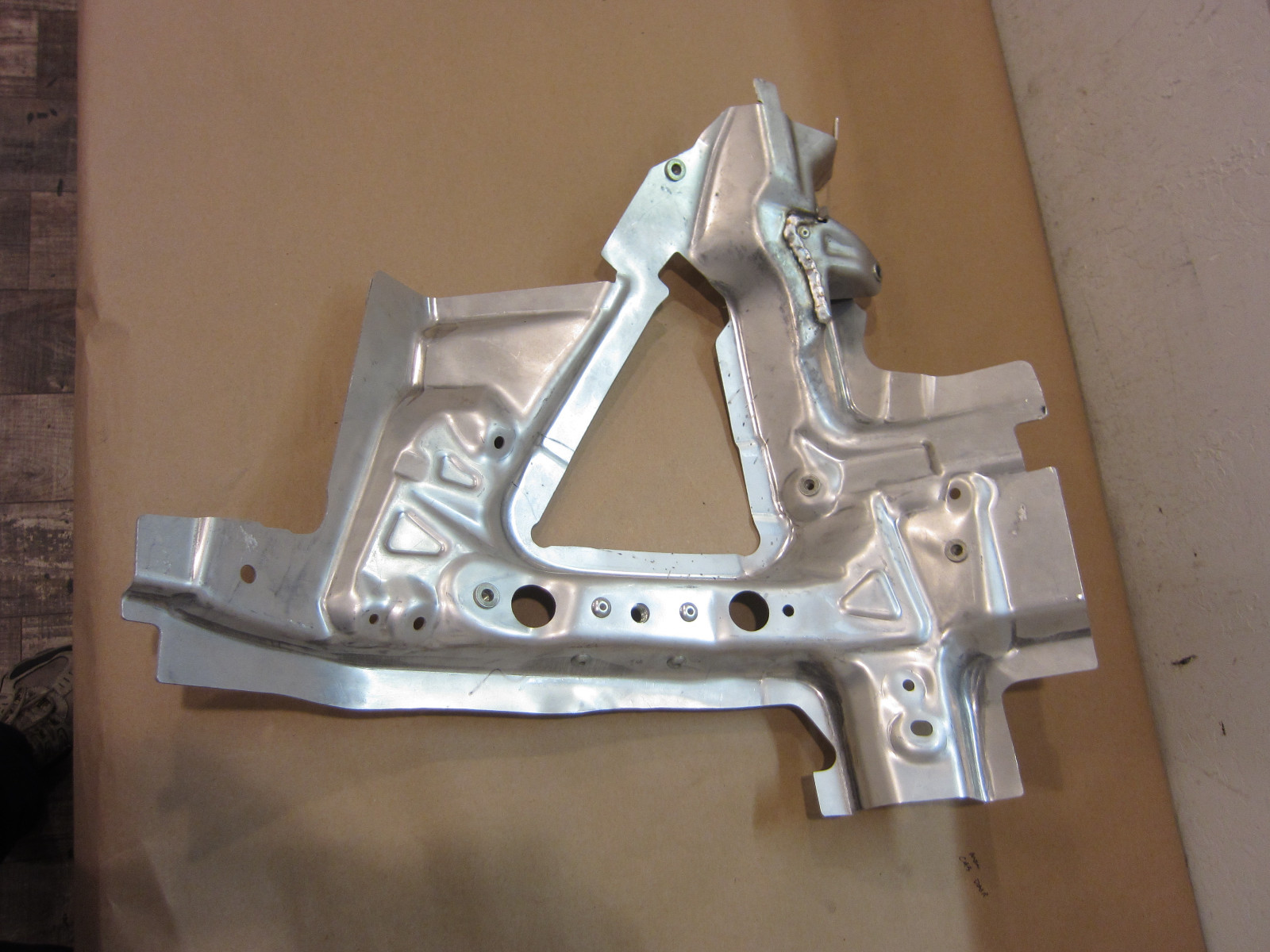 Ferrari 458 Speciale - LH Node Subframe/Rear - P/N 83875300