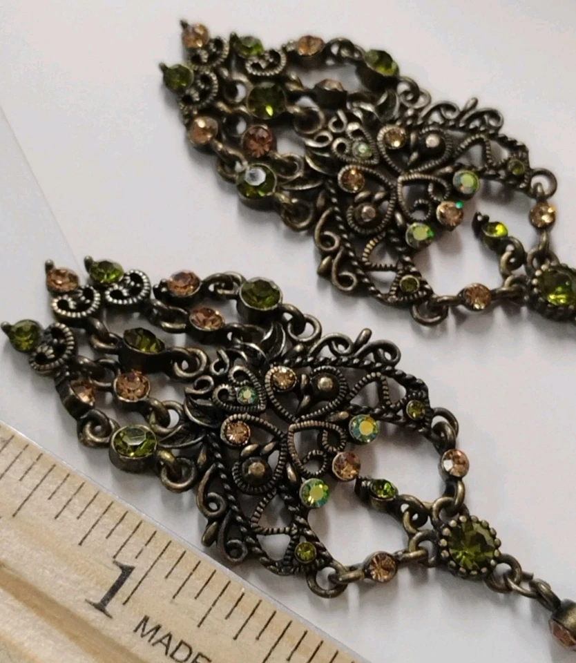 ¡Pendientes colgantes con cuentas de 2,5" candelabro ornamentado en tonos naturales (verde/marrón)! Foto 3 de 4