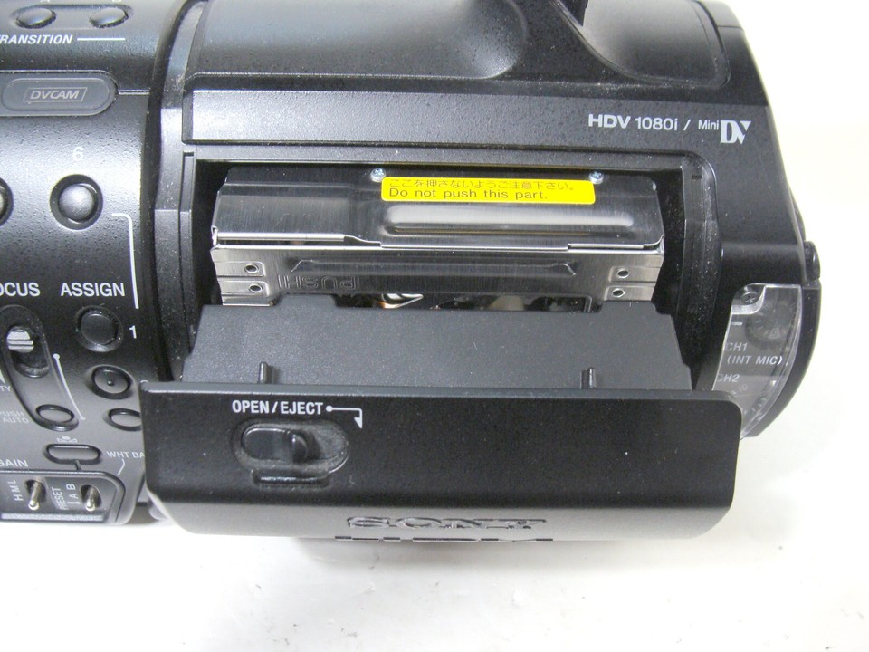 Sony DVCAM HVRZ1U 3CCD Professional Full HD HDV Mini DV Camcorder eBay