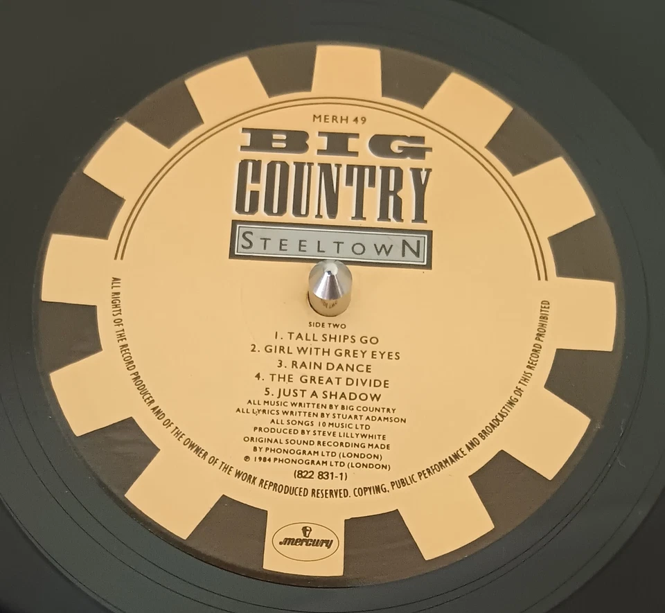 Big Country - Steeltown - 1984 LP disco excelente, portada en muy buen estado+, inserción de letra Foto 3 de 3