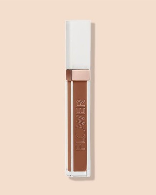 Light Illusion Full Coverage Concealer Mocha (D4)