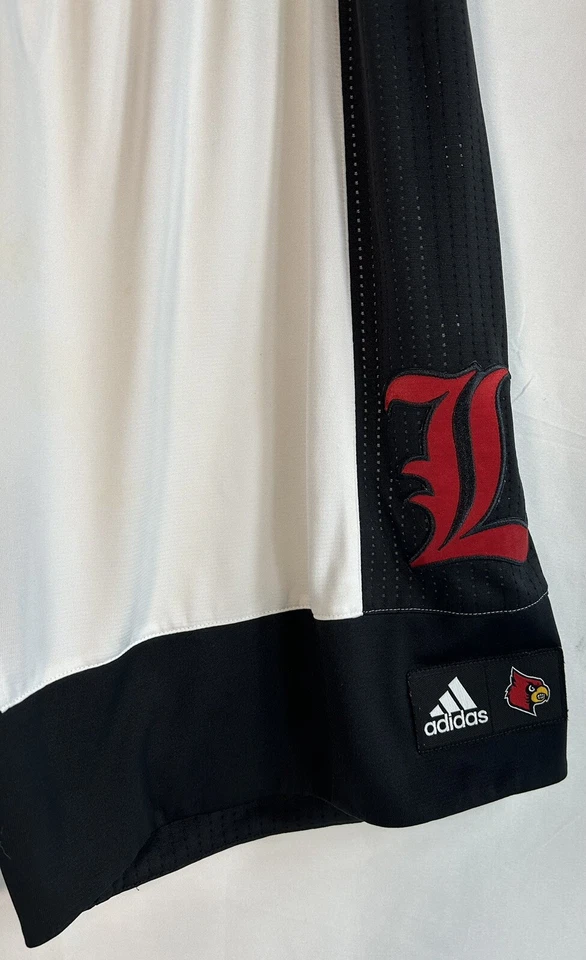 Adidas Louisville Cardinals 2019 Authentic Game Shorts Men’s Size Xl - Image 2 of 4