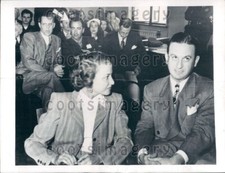 1947 Wire Photo Actress Laraine Day with Attorney Joe Ross