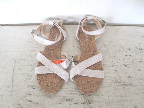 Women's West Loop Slingback Flat Sandals Weave Straps Black or Beige Choice - Picture 4 of 5
