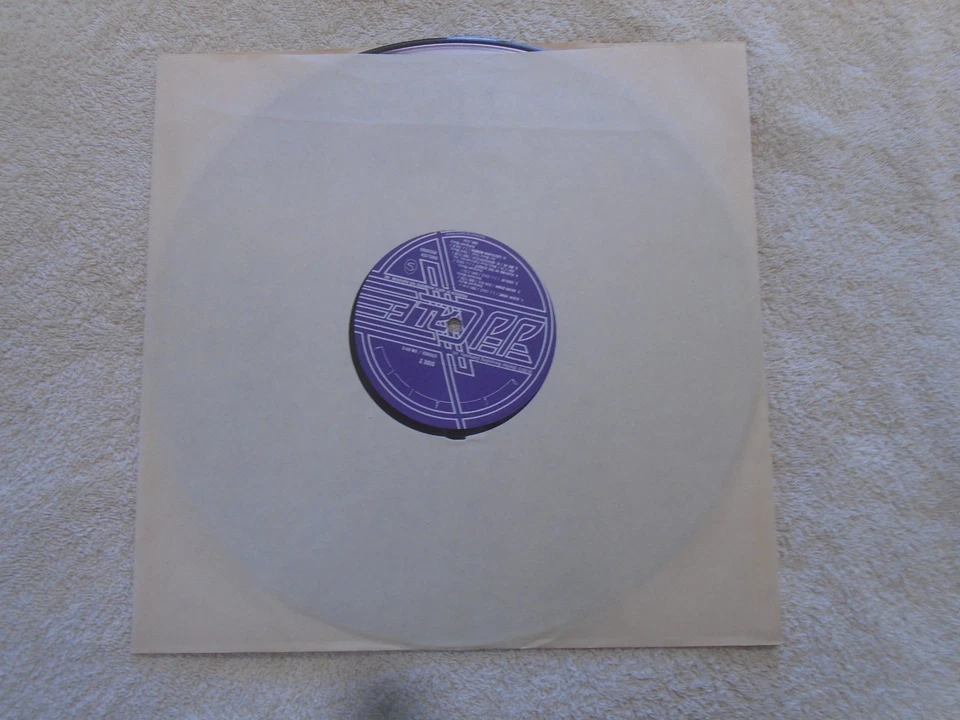 JJ CALE Really '72 Shelter LP A Team VG+ - Image 3 of 4