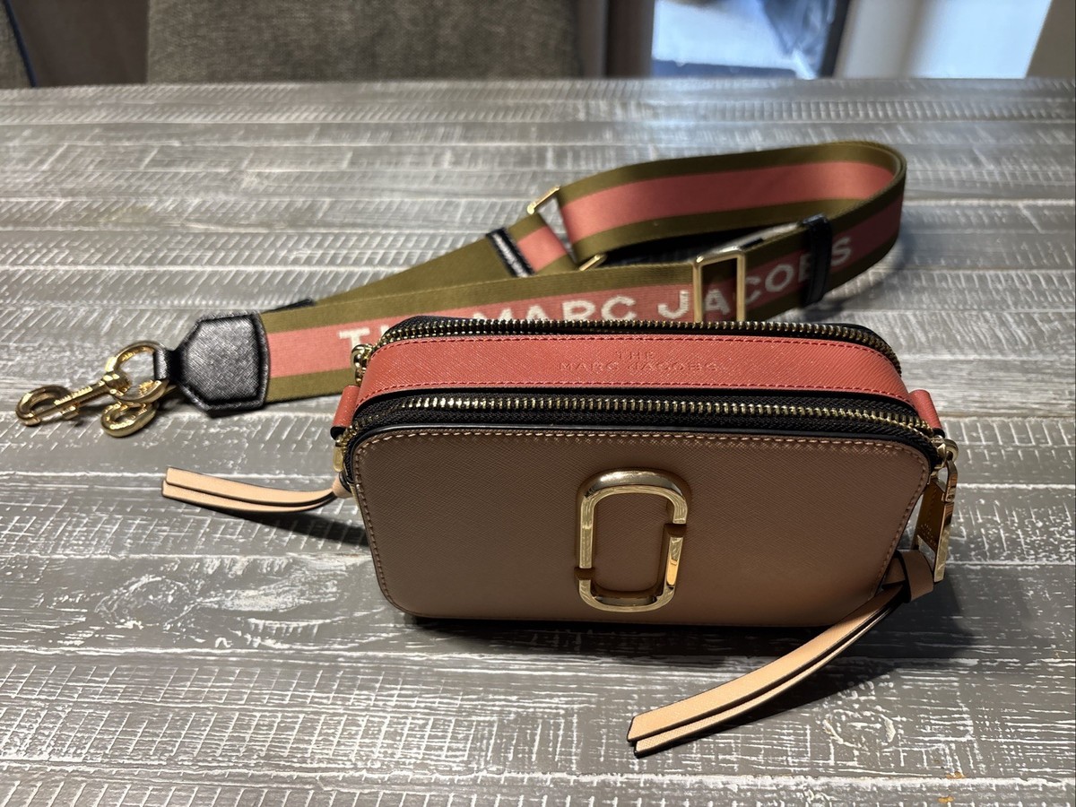 Marc Jacobs Snapshot Camera Bag. Khaki / Rose gold | eBay