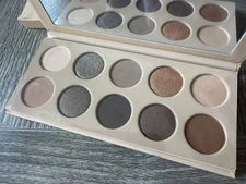 RARE KKW BEAUTY Eyeshadow Palette CLASSIC II 2 LIMITED EDITION Eye Shadow NEW