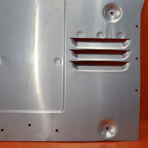 ASTON MARTIN UNDER SHIELD PLATE LOWER COVER OEM - Picture 8 of 12