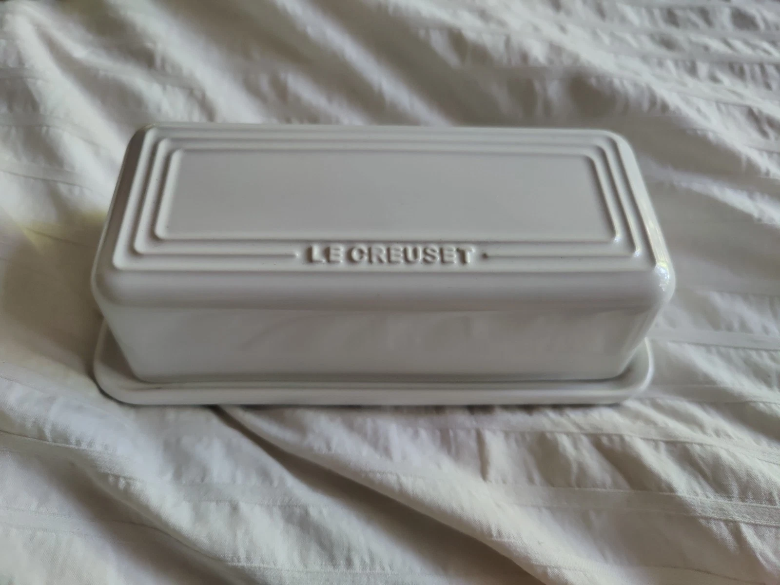 Le Creuset Stoneware Signature White Covered Butter Dish With Lid