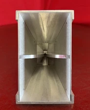 ETS Lindgren 3116 Double-Rigged Waveguide Horn, 18 GHz to 40 GHz, SN 2633