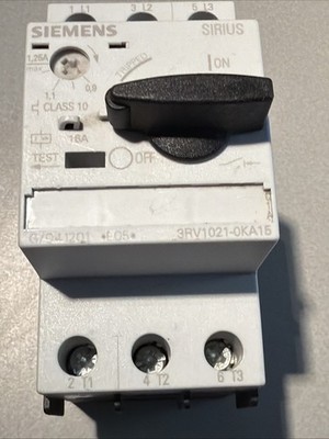 Siemens 3RV1021-0KA15 (oft auch als Teil der 3RV1-Serie geführt)