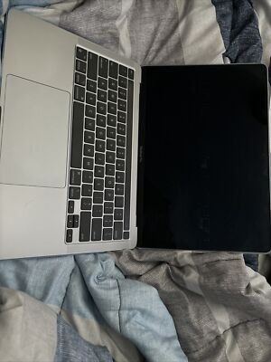 MacBook Pro 13.3 Laptop - Apple M1 chip - 8GB Memory - 256GB SSD - Space Grey