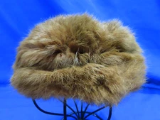 Vintage MEDIUM BROWN RABBIT FUR HAT Beret Cloche SUPER FLUFFY Ski Bunny MOGUL