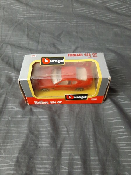 BURAGO COD. 4136 FERRARI 456 GT 1/43