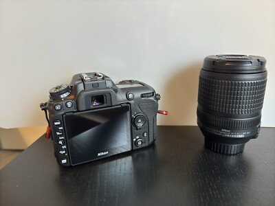 KAMERA DSLR NIKON D7500 KIT 18-140mm