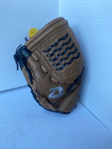 demarini diablo softball glove