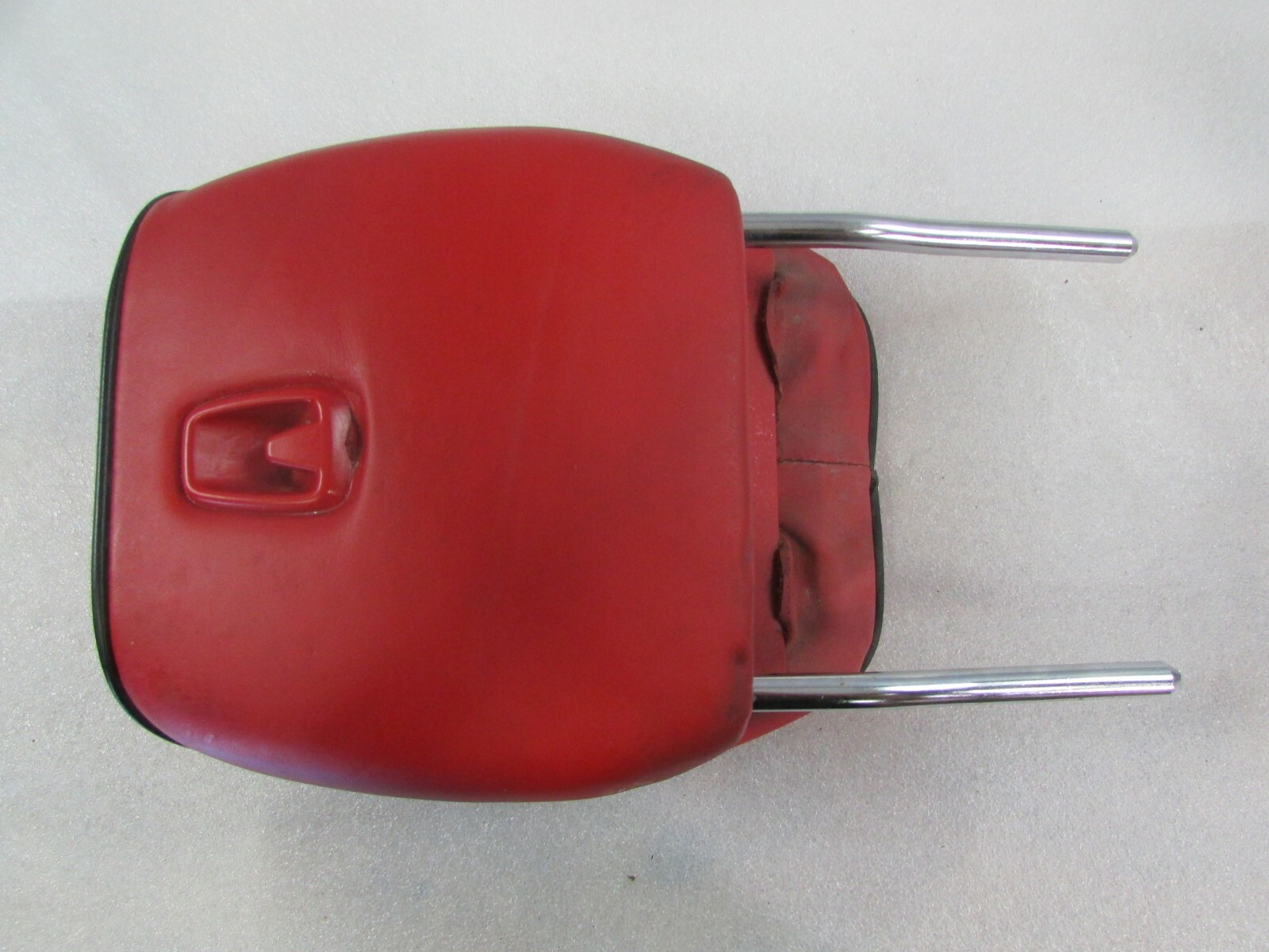 Ferrari California, LH, Left Headrest, Damaged, Used P/N 85387700