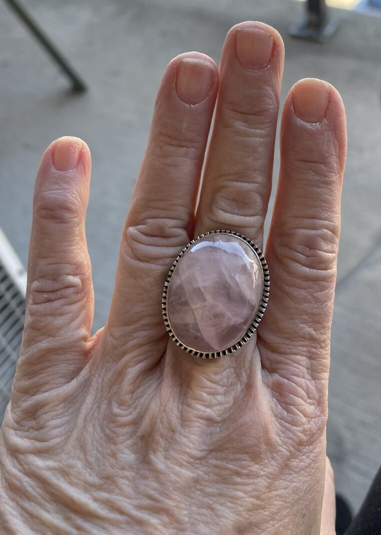 Vintage Statement RING  - Rose Quartz - Adjustabl… - image 8