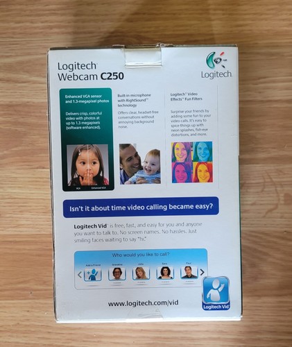 LOGITECH WEBCAM C250 BUILT-N-CAMERA USB NEW-SEALED - Photo 2/4