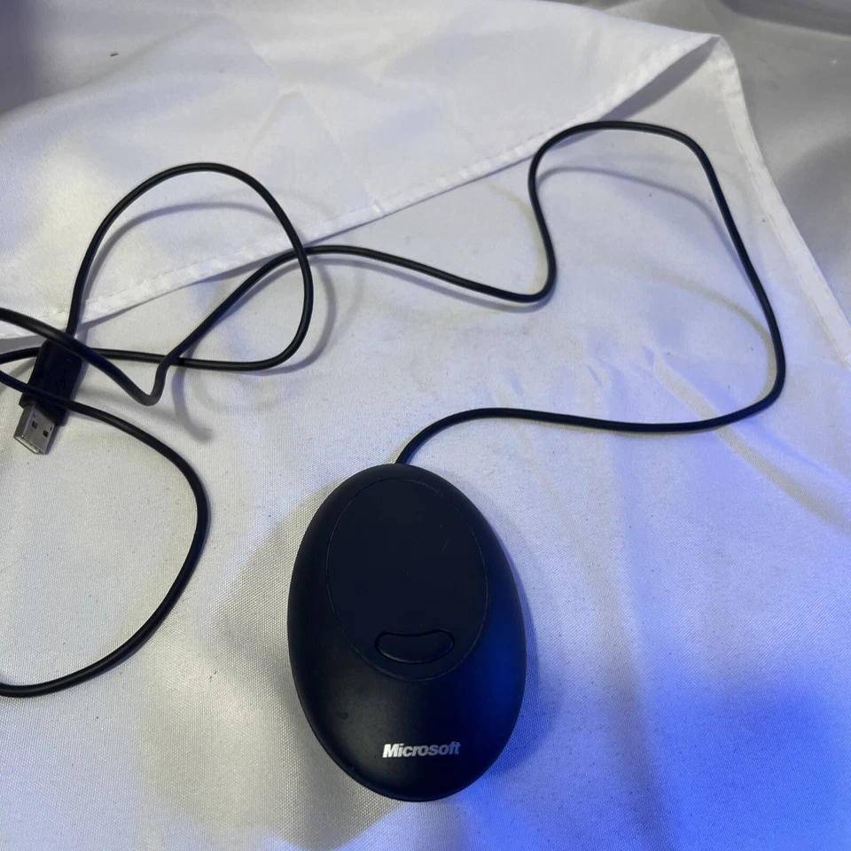 Vintage Microsoft Wireless Mouse Receiver v1.0 USB Model 1053 Brand, Untested - Image 2 of 4