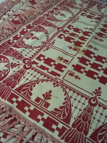 ANTIQUE FRENCH ART DECO RED AND WHITE HAND KNOTTED COTTON TABLECLOTH - Picture 4 of 6