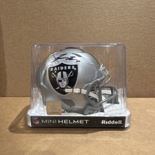 Riddell Oakland Raiders Tyree Wilson Autographed Mini Helmet BAS