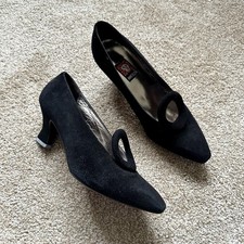 Anne Klein Vintage Black Suede Regency Pumps ...