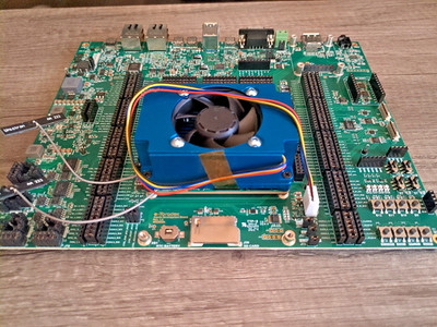 Toradex Aquila AM69 SoM & Development Board V1.0