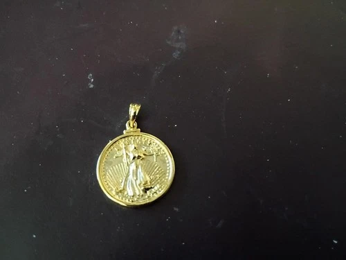 Lady Liberty coin pendant yellow gold tone replica