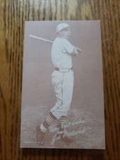 1939-46 exhibits  joe medwick.  ex. raw. original.