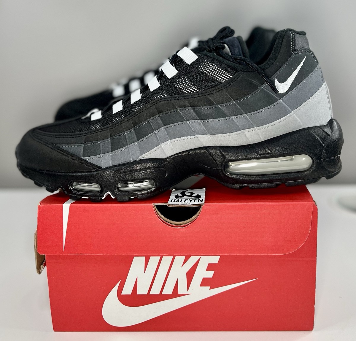 Nike Air Max 95 'Pure Platinum/Anthracite' | Men's Sizes 8 - 14