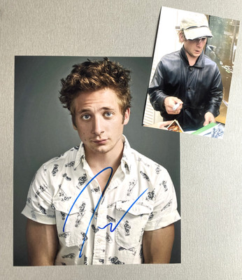 JEREMY ALLEN WHITE ''Shameless''  In-person signed Foto 20x25 Autogramm + Foto