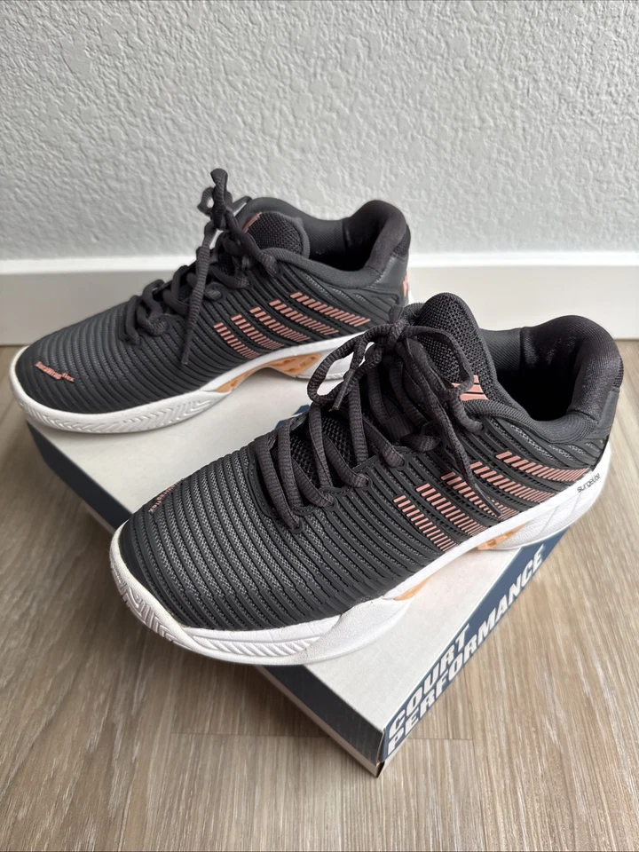 New K Swiss Hypercourt Express 2 Women’s Tennis Pickleball Shoe Dark Gray/Pink 7 - Image 3 of 4