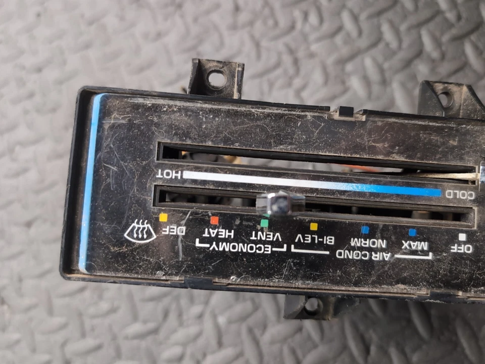 1987 - 1995 雪佛兰 G 系列 Van G10 G20 G30 空调加热器气候控制单元 原始设备制造商 — 第 2/4 张图片