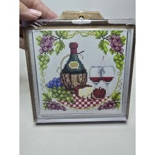 NEW Cross Stitch Kit Trivet WINE, GRAPE VINES CS6 