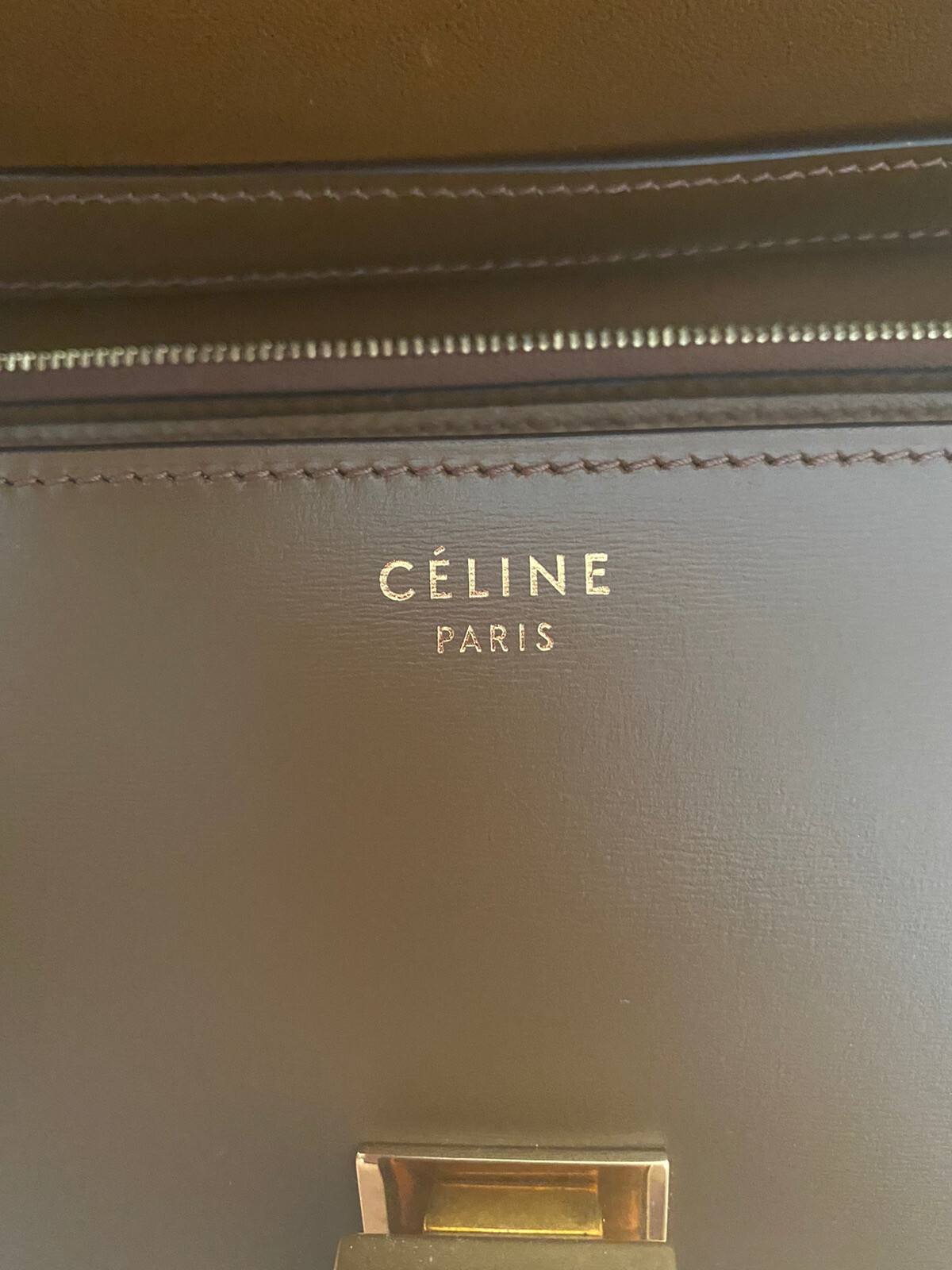 100% Authentic Celine Classic Box Medium Shoulder… - image 7