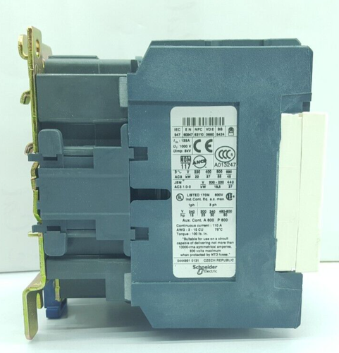 Telemecanique LC1 D806P7 Contacteur 230V 50/60 Hz 125A - Photo 18 sur 21