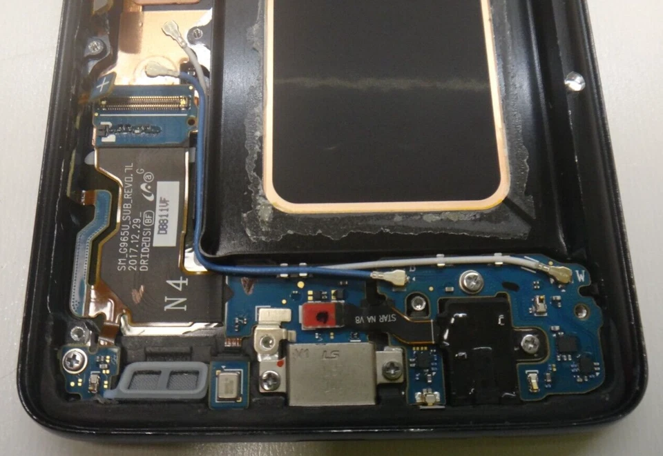 Digitalizador de pantalla LCD OLED OEM + marco + cámaras Samsung Galaxy S9 + SM-G965U GRADO B Foto 2 de 4