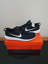 Image of Nike Roshe G Golf Trainer Size 7 UK (Black & White) brand new unworn