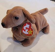 RARE Retired Ty Beanie Baby WEENIE the Dachshund Dog 1995 Style 4013 PVC Pellets