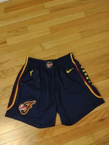 Indiana Fever WNBA Nike Dri-Fit 2025 Game Style Shorts Women's Size M (44)
