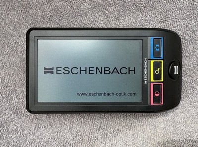 Eschenbach Smartlux digital elektronische Leselupe - wie NEU mit Etui Ladegerät